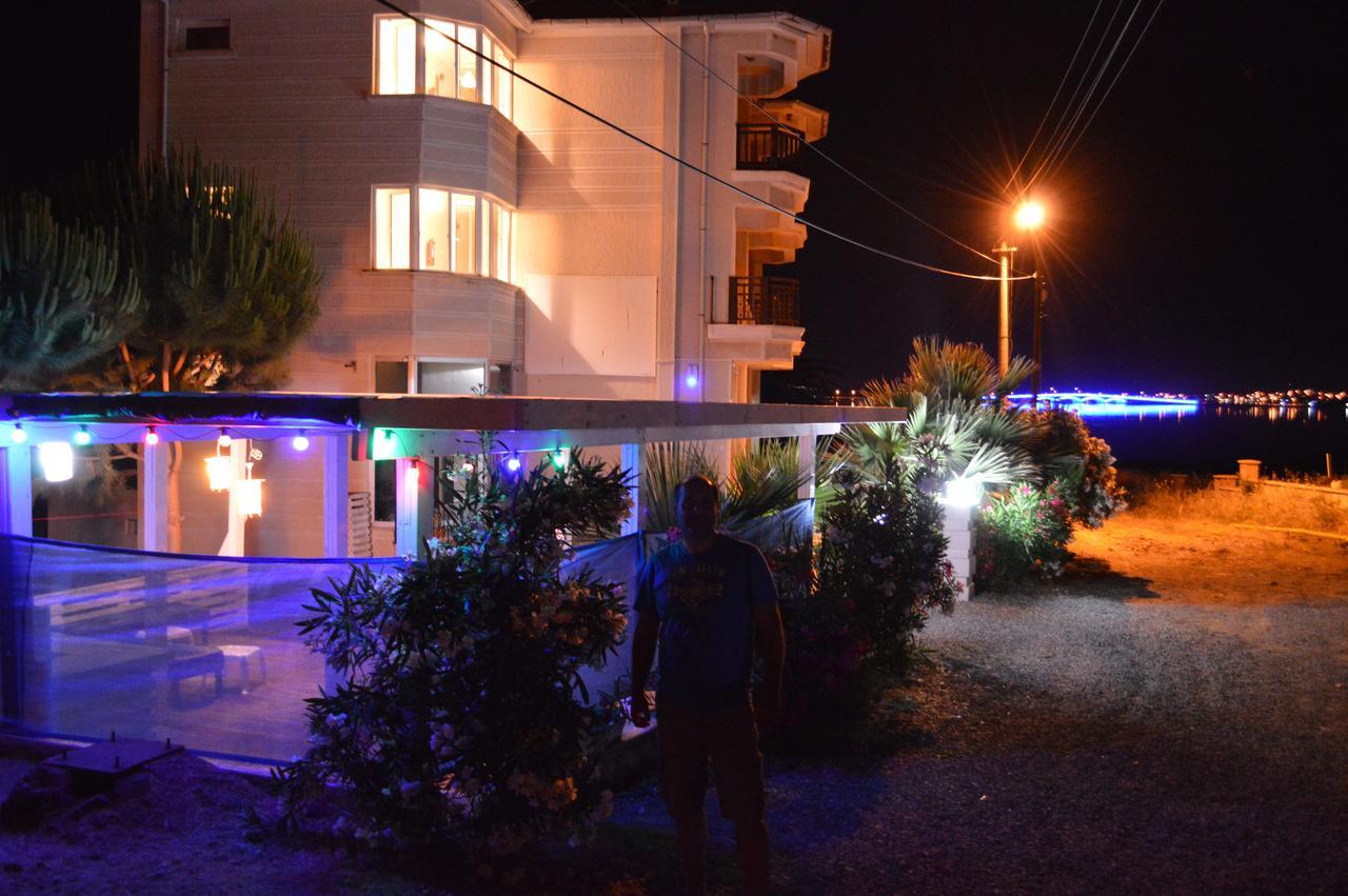 Cunda Efsane Hotel Ayvalı Esterno foto