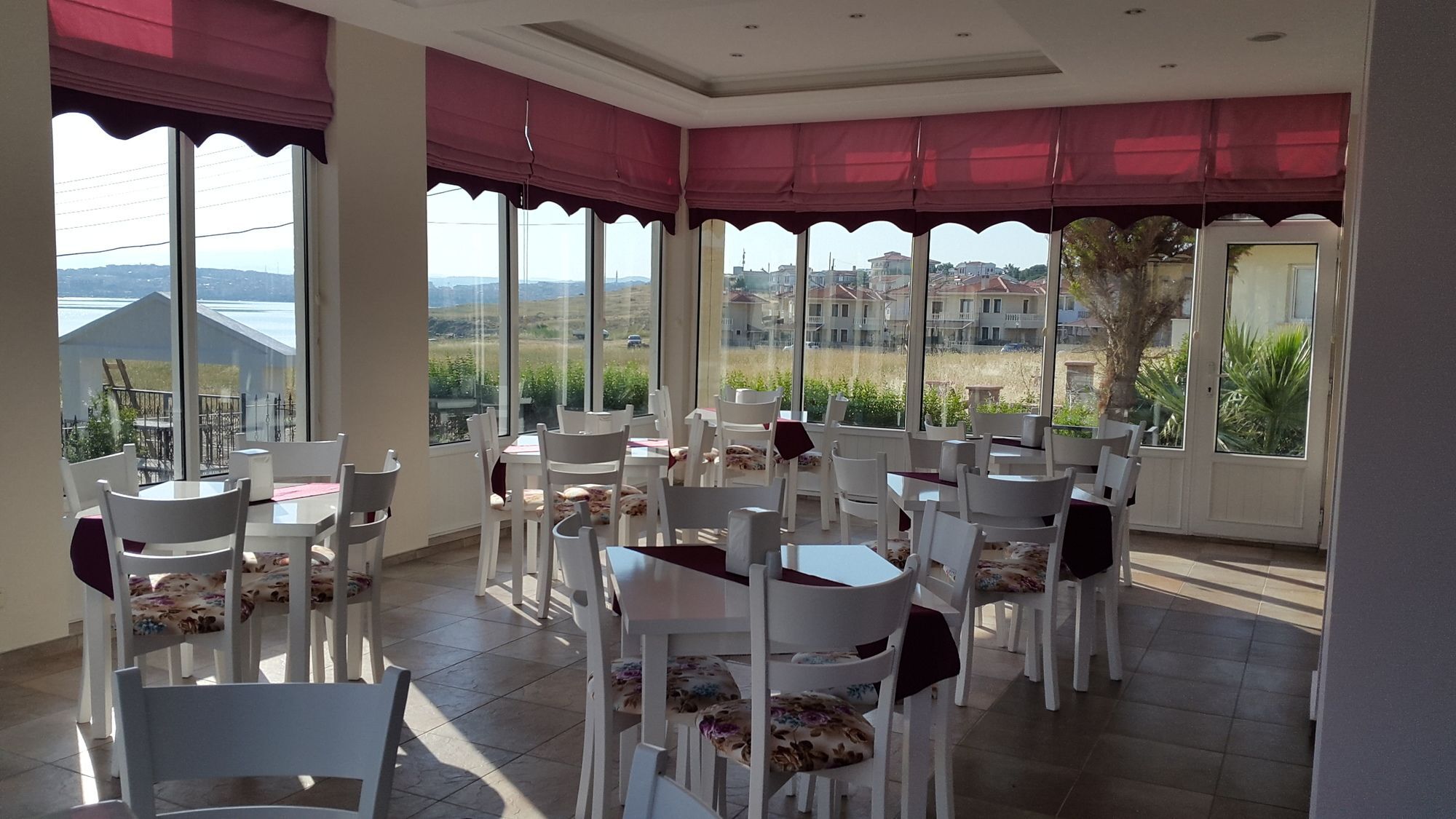 Cunda Efsane Hotel Ayvalı Esterno foto